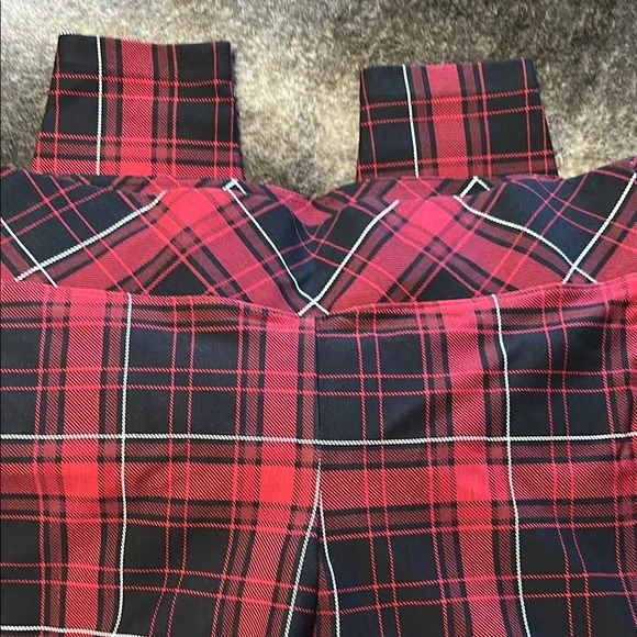 Torrid pixie pull on pants in black and red checked - Picture 2 of 3